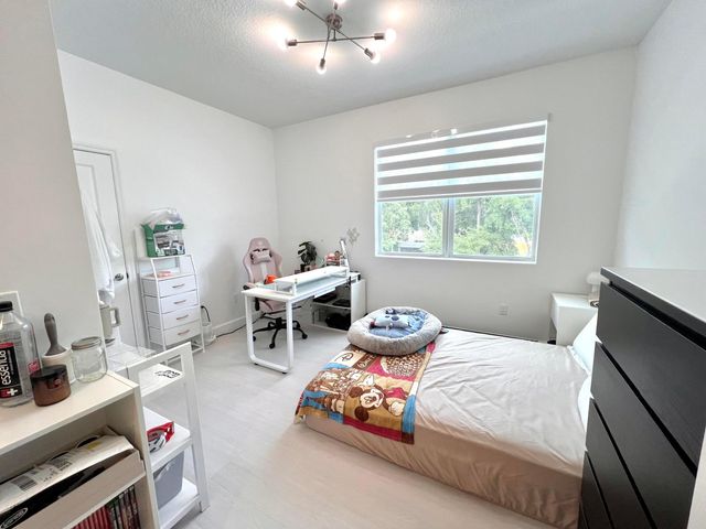 5409 Flannigan Way, Lake Worth, FL 33463