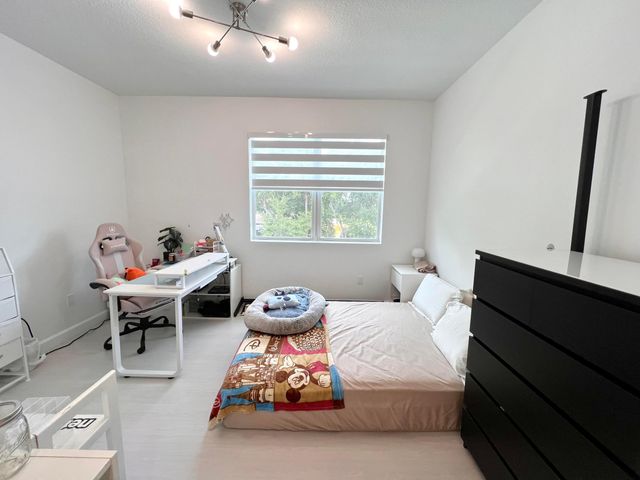 5409 Flannigan Way, Lake Worth, FL 33463