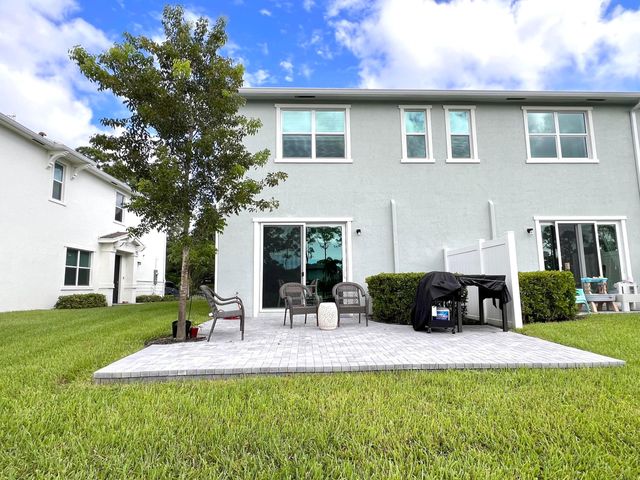 5409 Flannigan Way, Lake Worth, FL 33463