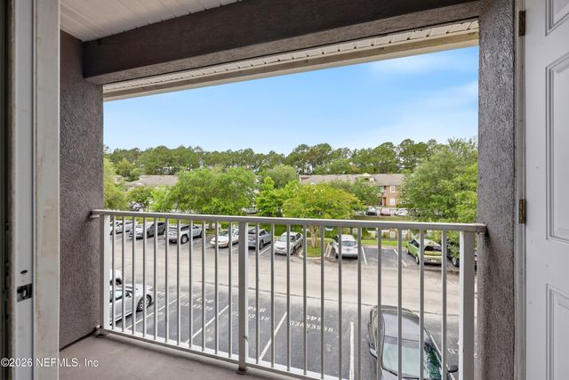 7920 MERRILL Road 411, Jacksonville, FL 32277