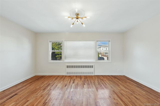 150-26 16 Road A, Whitestone, NY 11357