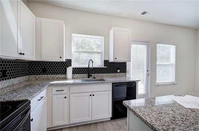 10 Eagle Drive NW, Rome, GA 30165