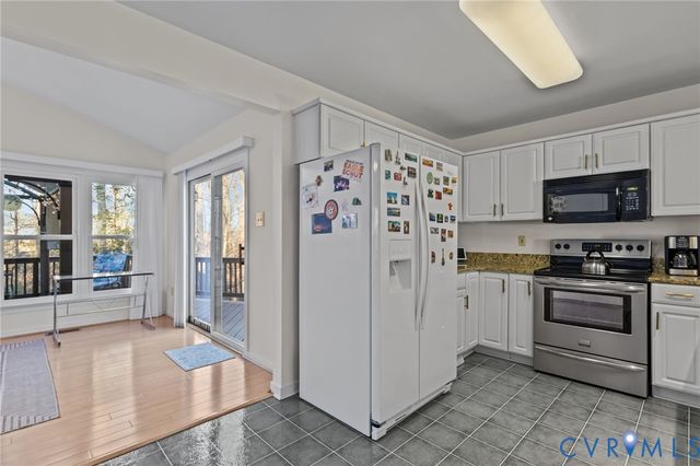 518 Rebel Ridge Rd, Chesterfield, VA 23834