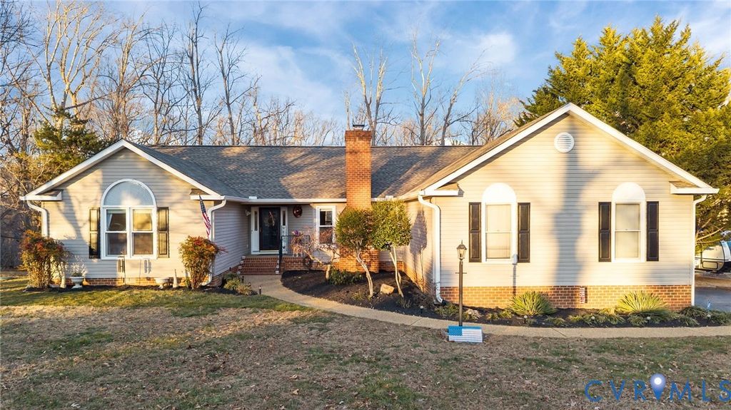 518 Rebel Ridge Rd, Chesterfield, VA 23834