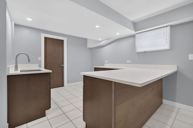 2377 Rock Canyon, New Lenox, IL 60451