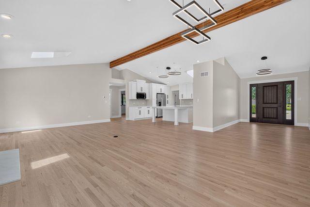 2377 Rock Canyon, New Lenox, IL 60451