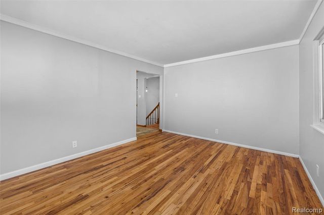 2268 Serra Drive, Sterling Heights, MI 48310