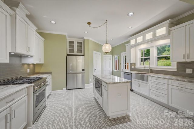 311 West Union Street, Morganton, NC 28655