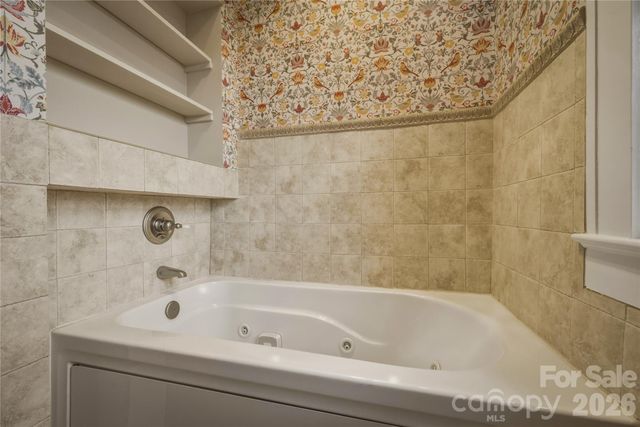 311 West Union Street, Morganton, NC 28655