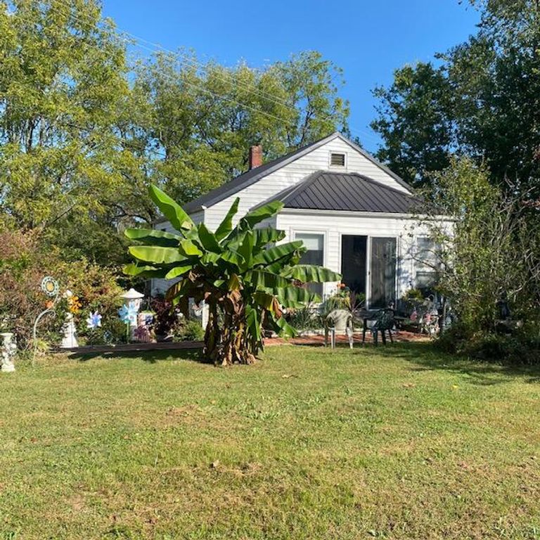 4995 Camargo Levee Road, Mt Sterling, KY 40353