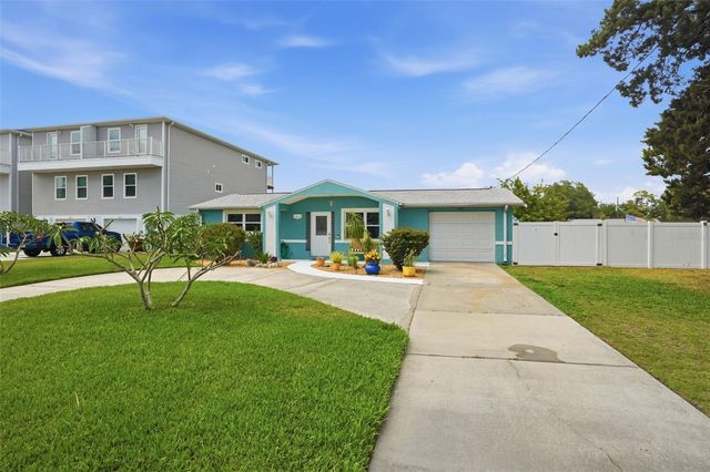 6907 CLARK STREET, Hudson, FL 34667