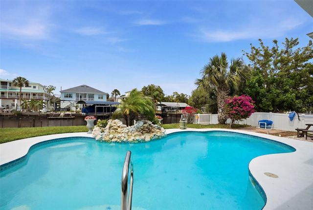 6907 CLARK STREET, Hudson, FL 34667
