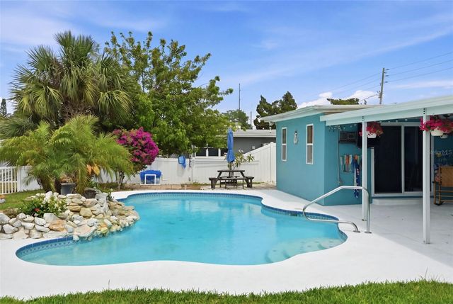 6907 CLARK STREET, Hudson, FL 34667