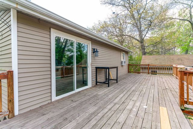 N1199 Beech Road, Genoa City, WI 53128