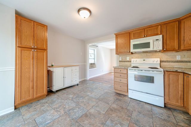 N1199 Beech Road, Genoa City, WI 53128
