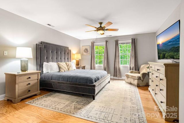 48 Sherry Lane, Leicester, NC 28748