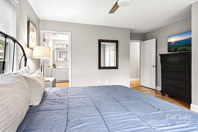 48 Sherry Lane, Leicester, NC 28748