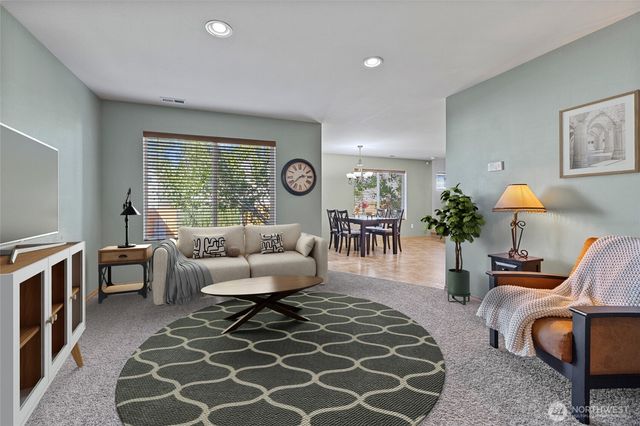 4625 Shuksan Street, Mount Vernon, WA 98273