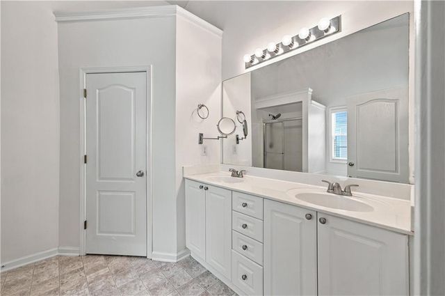 1490 Jami Hollow Way, Lawrenceville, GA 30043