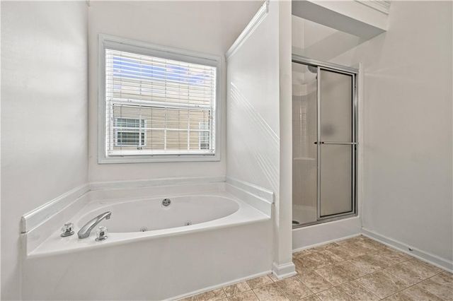 1490 Jami Hollow Way, Lawrenceville, GA 30043
