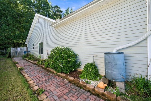 1490 Jami Hollow Way, Lawrenceville, GA 30043