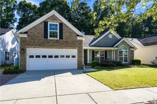 1490 Jami Hollow Way, Lawrenceville, GA 30043