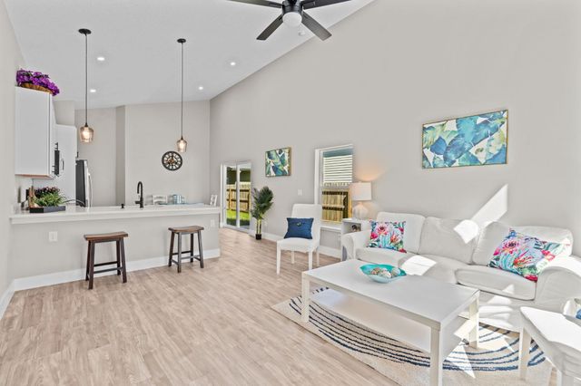 816 W 9Th St, St Augustine, FL 32084