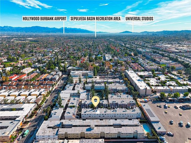 18360 Collins Street E, Tarzana, CA 91356