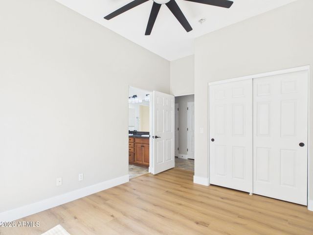 2926 E HARTFORD Avenue, Phoenix, AZ 85032
