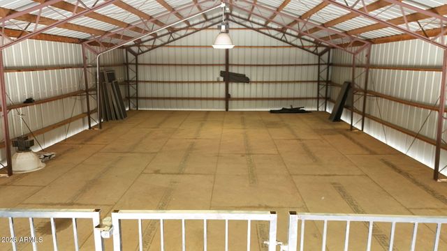 2926 E HARTFORD Avenue, Phoenix, AZ 85032