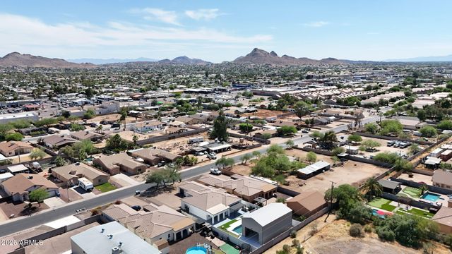 2926 E HARTFORD Avenue, Phoenix, AZ 85032