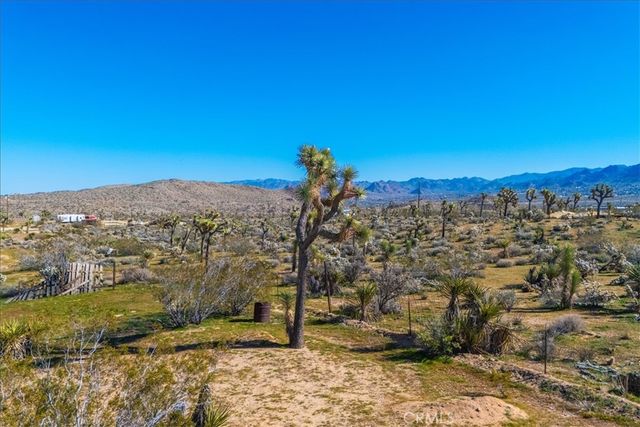 5437 Paradise View Road, Yucca Valley, CA 92284