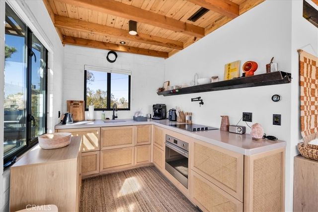 5437 Paradise View Road, Yucca Valley, CA 92284