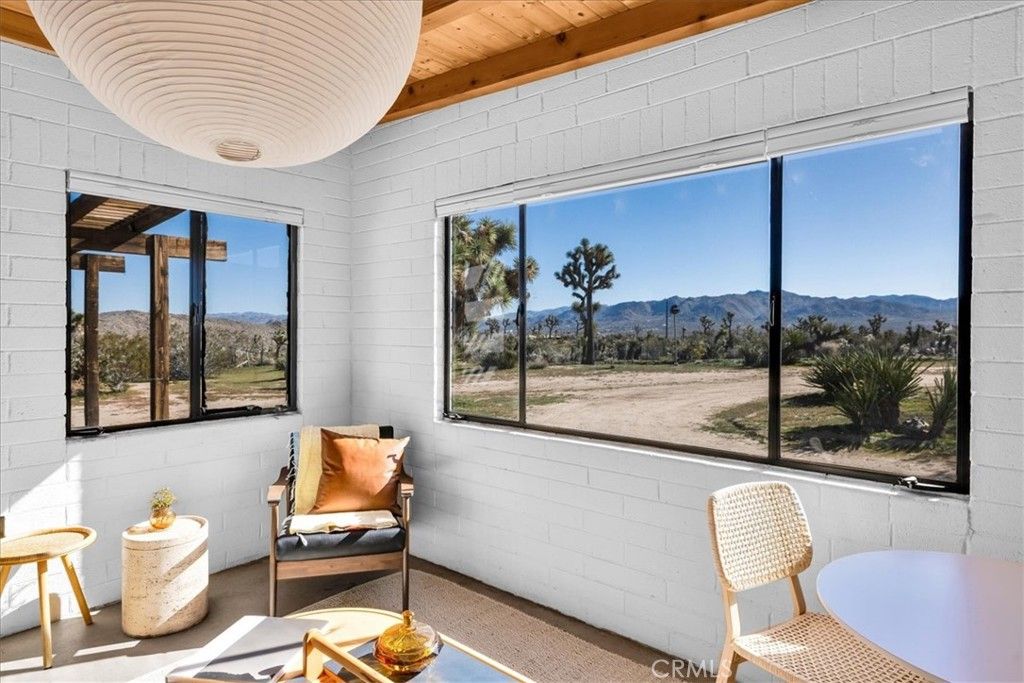 Image 14 of property listing at 5437 Paradise View Road, Yucca Valley, CA 92284