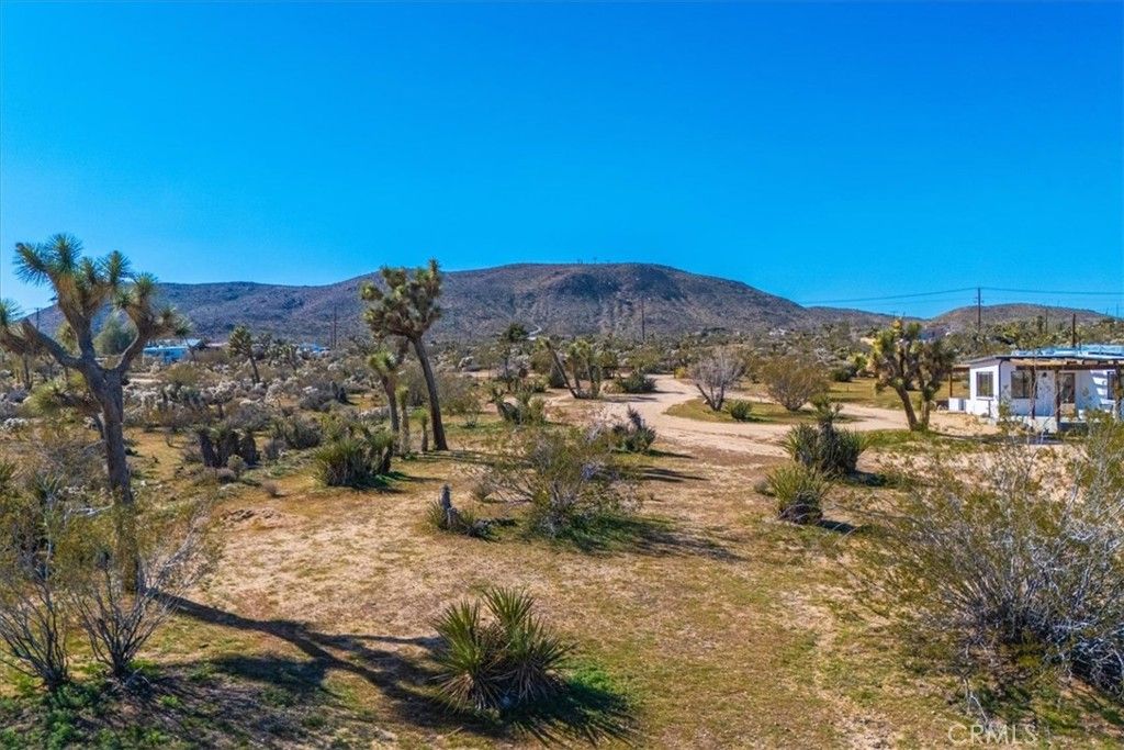 Image 46 of property listing at 5437 Paradise View Road, Yucca Valley, CA 92284