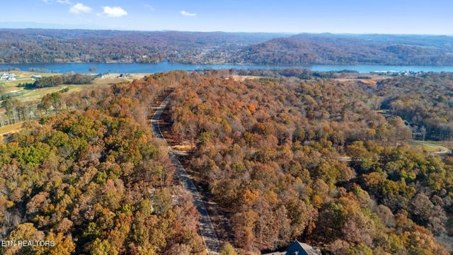 2148 Old Dogwood Tr, Loudon, TN 37774