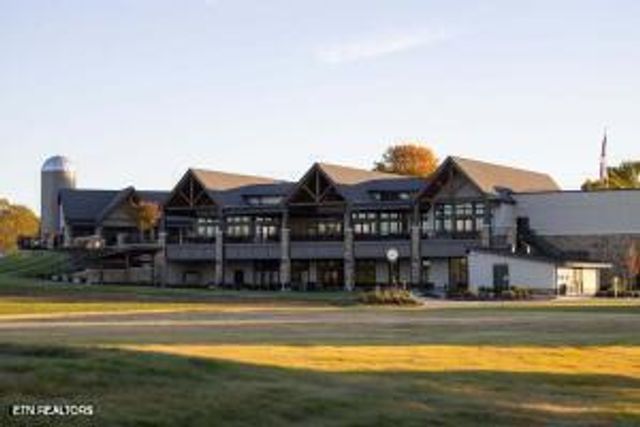 2148 Old Dogwood Tr, Loudon, TN 37774