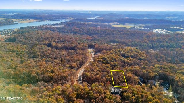 2148 Old Dogwood Tr, Loudon, TN 37774