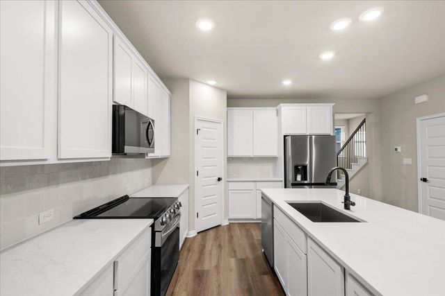 5900 Whisper Creek DR 413, Georgetown, TX 78628