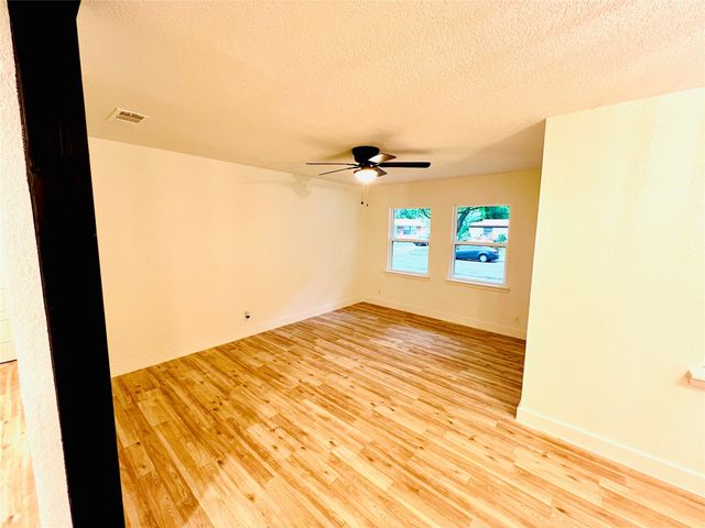 11220 Visalia Drive, Dallas, TX 75228