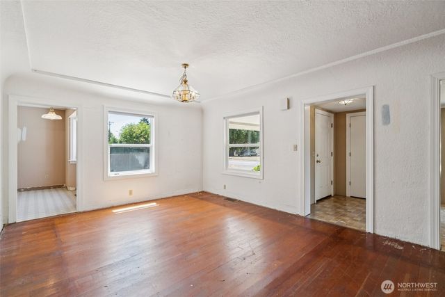 7105 NE 58th Ave, Vancouver, WA 98661