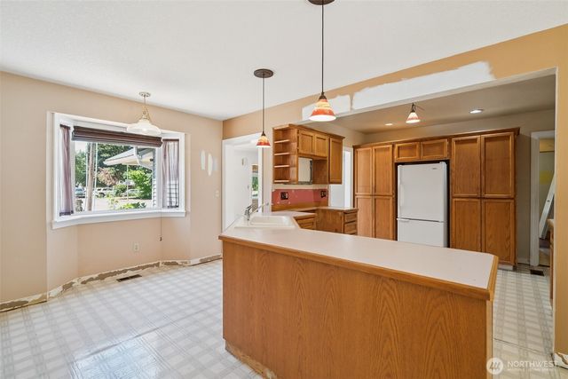 7105 NE 58th Ave, Vancouver, WA 98661