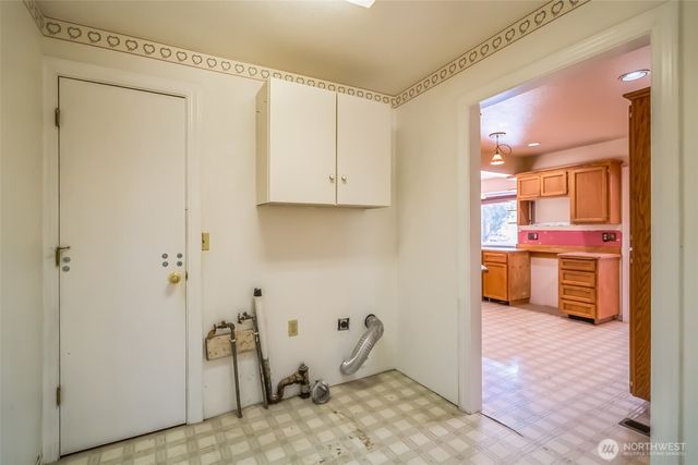 7105 NE 58th Ave, Vancouver, WA 98661