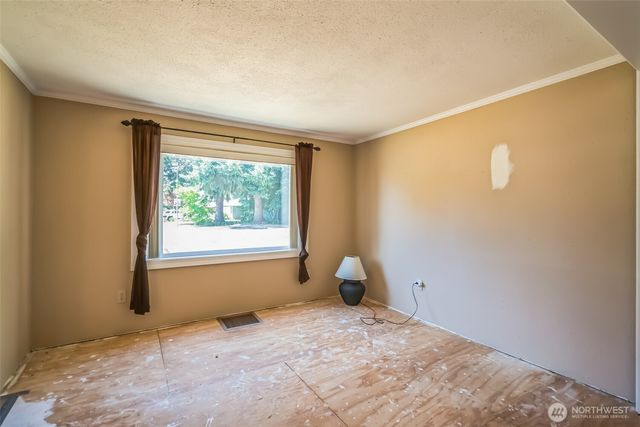 7105 NE 58th Ave, Vancouver, WA 98661