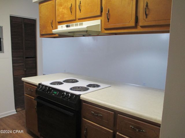 1513 Bob Loftin Road, Panama City, FL 32405