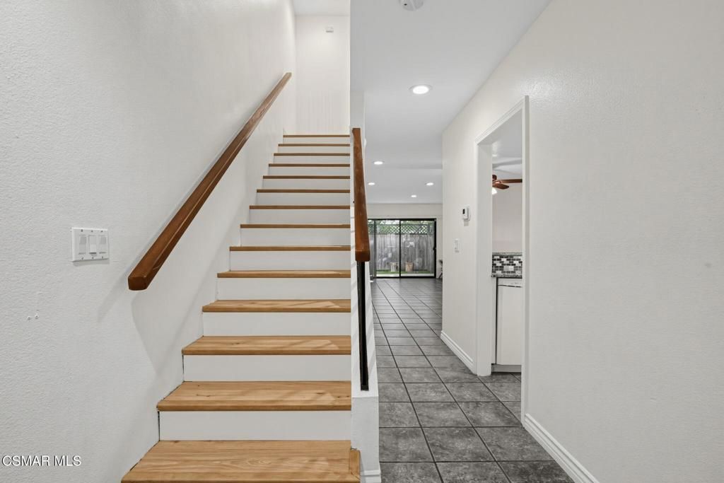 9906 Owensmouth Avenue 14, Chatsworth, CA 91311 — photo 5