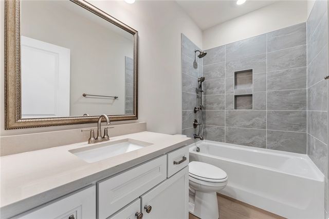 202 Chandler Court, Easley, SC 29642