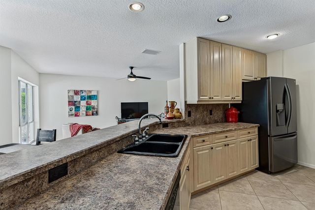 17276 BALBOA POINT Way, Boca Raton, FL 33487