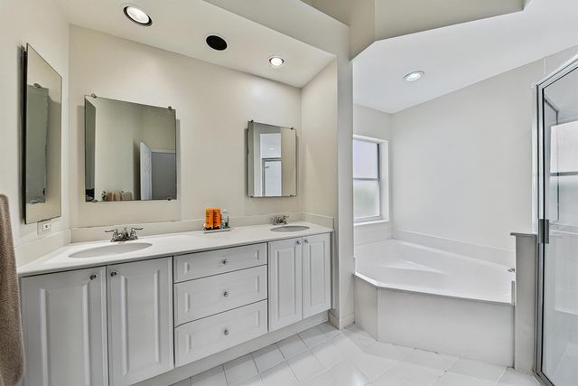 17276 BALBOA POINT Way, Boca Raton, FL 33487