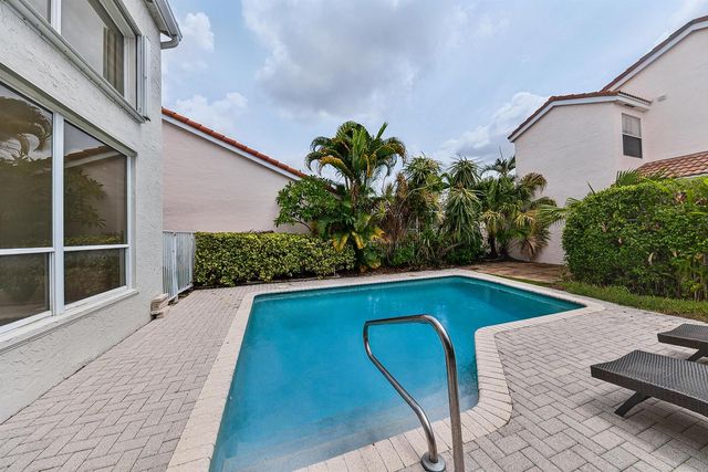 17276 BALBOA POINT Way, Boca Raton, FL 33487